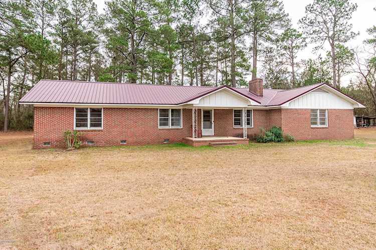 304 Gum Spring Road White Oak, NC 28399