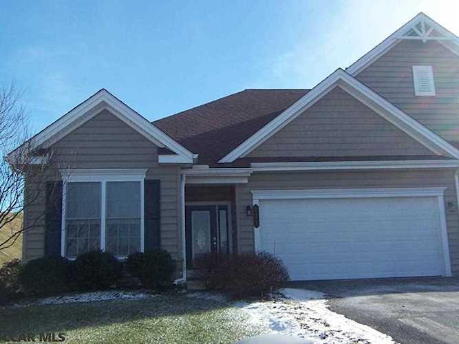 121 Glory Way Boalsburg, PA 16827 | condo for sale | KBB Photo 1