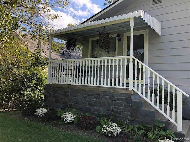 1334 Harpst St Ann Arbor, MI 48104