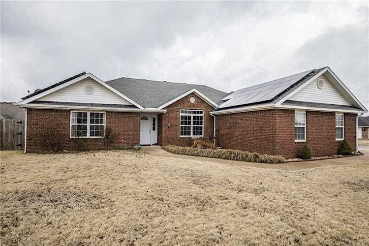 925 Todd Circle Pea Ridge, AR 72751