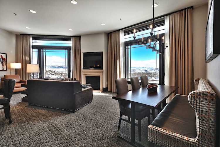 2100 Frostwood Dr Park City, UT 84098