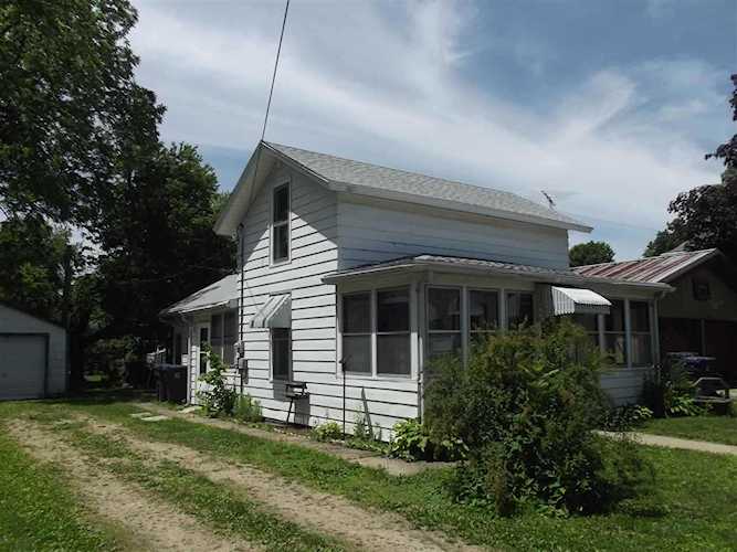 113 S 2nd St Evansville, WI 53536