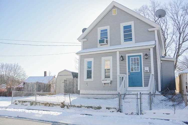 99 Epping St Lowell, MA 01852