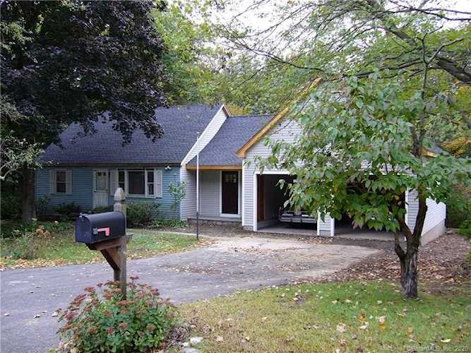 205 Nonopoge Road Fairfield, CT 06825