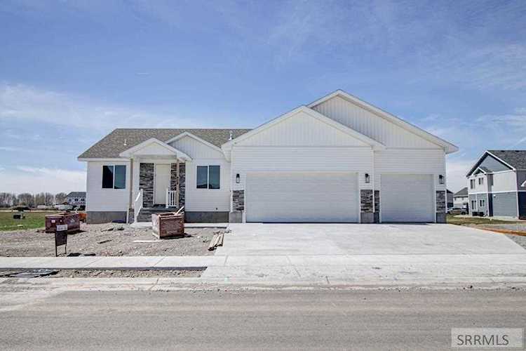 458 S Idaho Avenue Sugar City, ID 83448