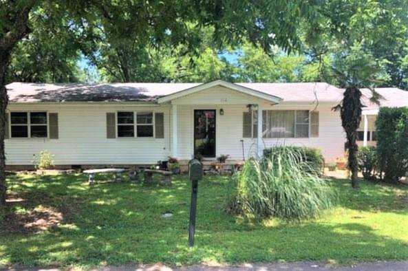 502 Fifth St Charleston, AR 72933