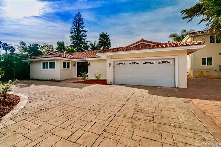 5353 Hazeltine Avenue Sherman Oaks, CA 91401