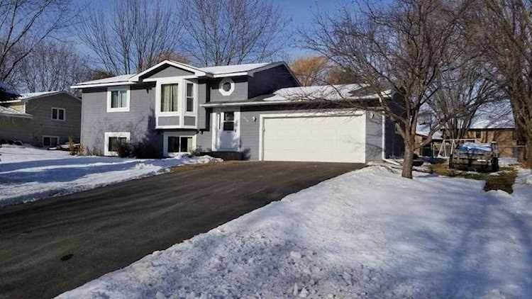 11800 55th Street NE Albertville, MN 55301
