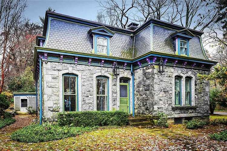 9 Dows Ln Greenburgh, NY 10533