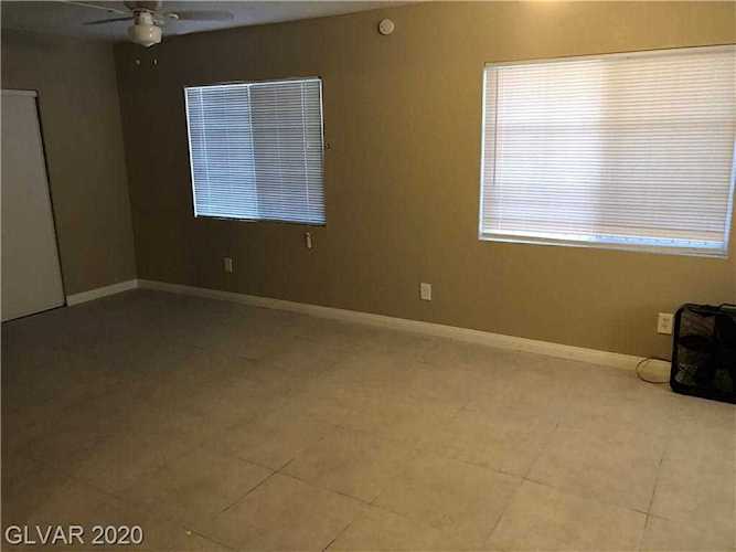 1005 Sahara Way Las Vegas, NV 89108