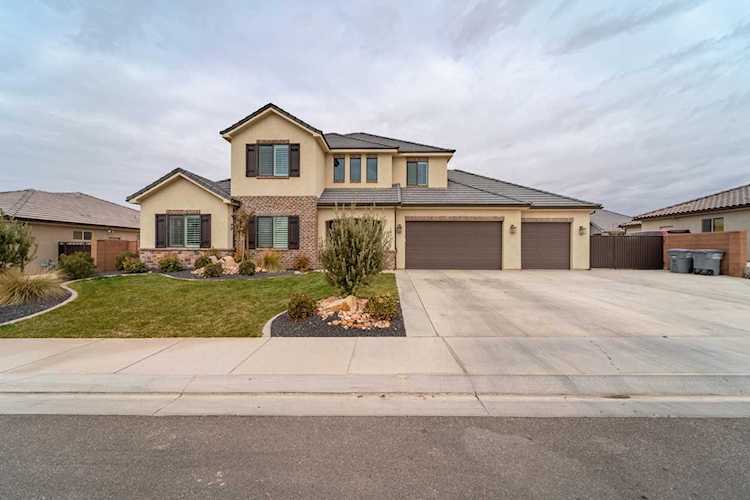 3117 Aster DR St George, UT 84790