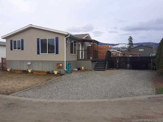 8945 North Highway 97 Lake Country, BC V4V1E8