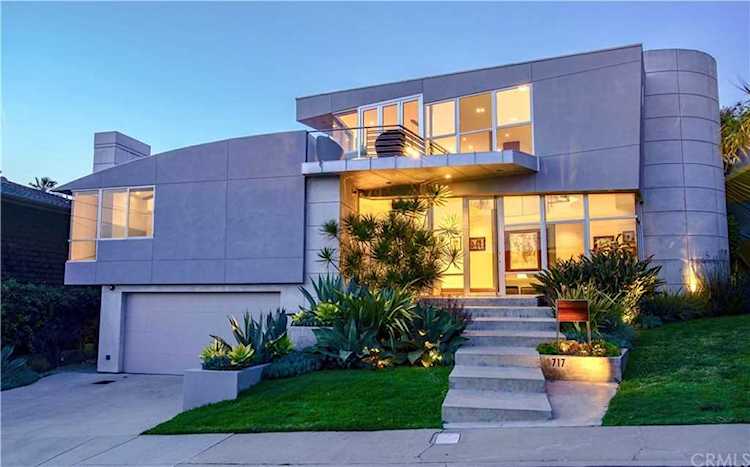 717 10th Street Manhattan Beach, CA 90266