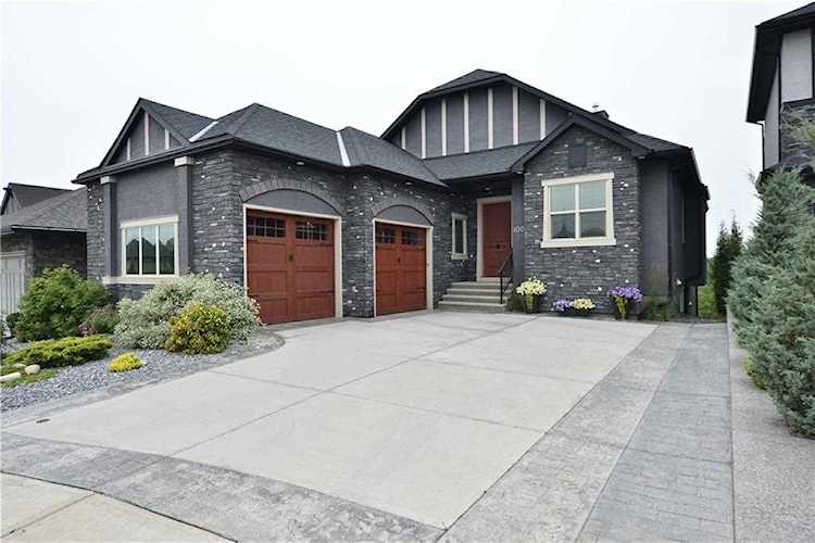 100 Aspenshire Drive SW Calgary, AB T3H 0P6