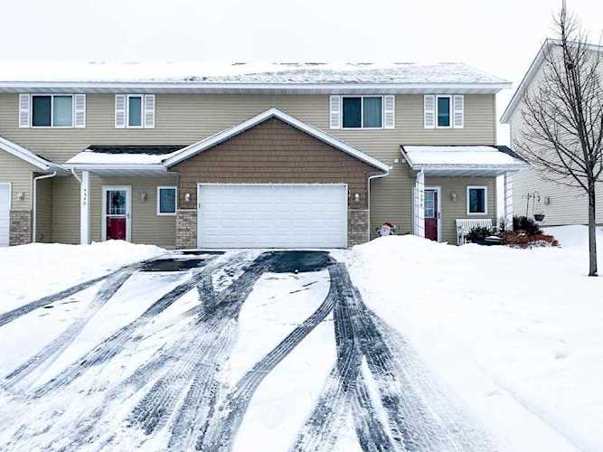 4336 Blakewood Drive Shakopee, MN 55379