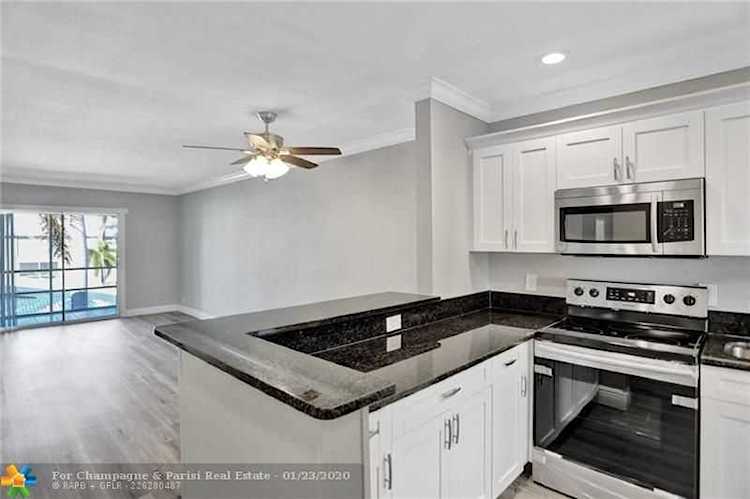 1951 NE 39th St #351 Lighthouse Point, FL 33064