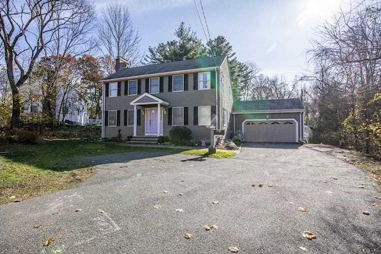 981 Pleasant St Canton, MA 02021 | MLS 72592732 Photo 1