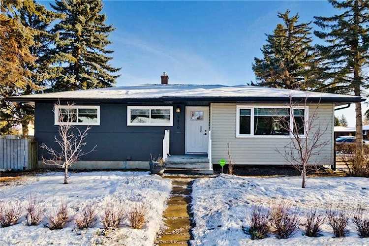 9430 Elbow Drive SW Calgary, AB T2V 1L7