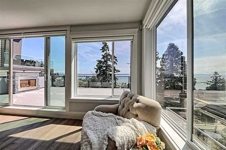 14947 Blackwood Lane White Rock, BC V4B 2A8
