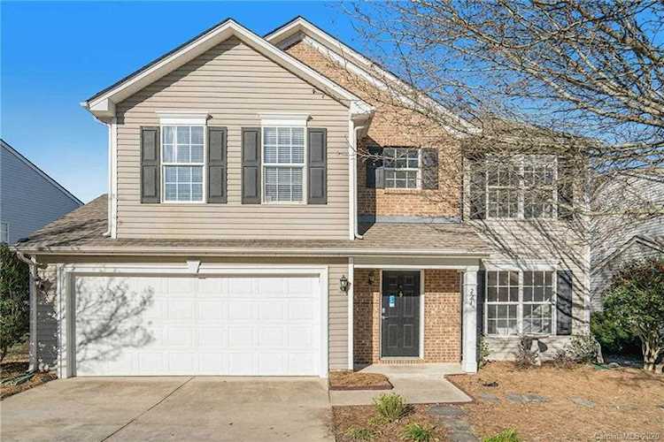 224 Chestnut Ave Tega Cay, SC 29708 | MLS 3584962 Photo 1