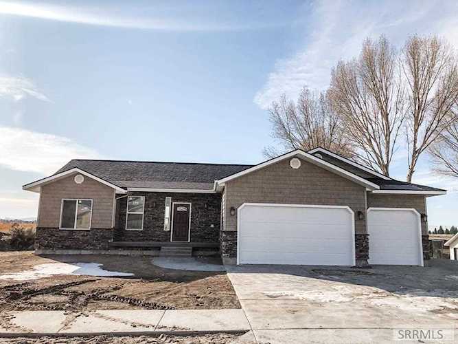 118 Bergeson Drive Blackfoot, ID 83221