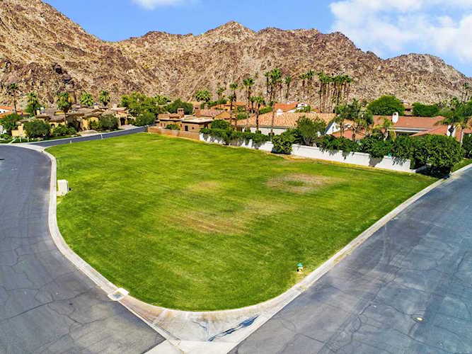 48750 Via Sierra La Quinta, CA 92253
