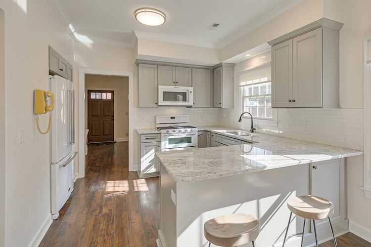 228 N 4th Ave Franklin, TN 37064