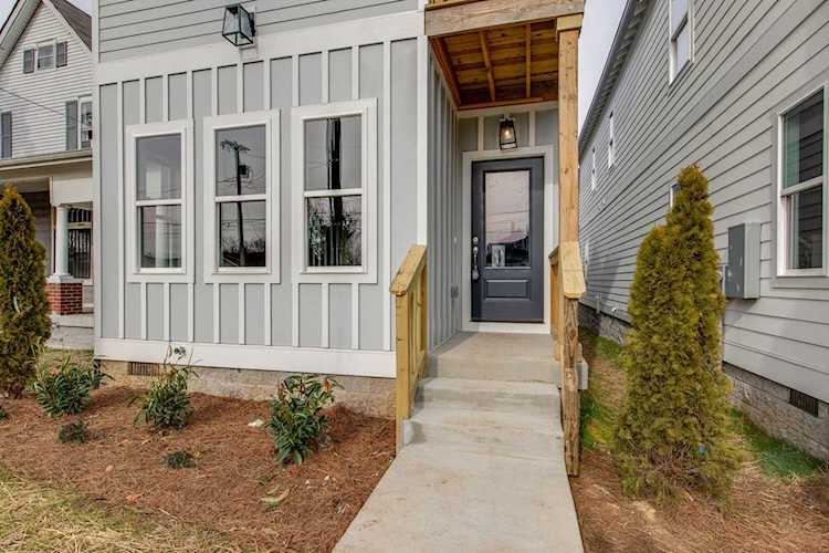 1710B Simpkins St Nashville, TN 37208