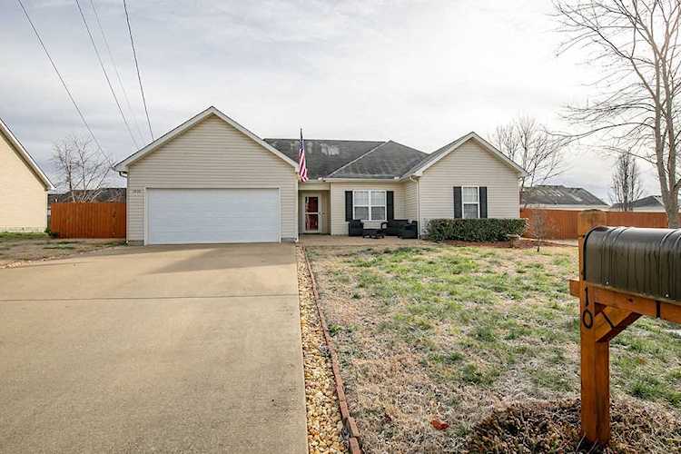 1410 Destiny Dr Murfreesboro, TN 37130