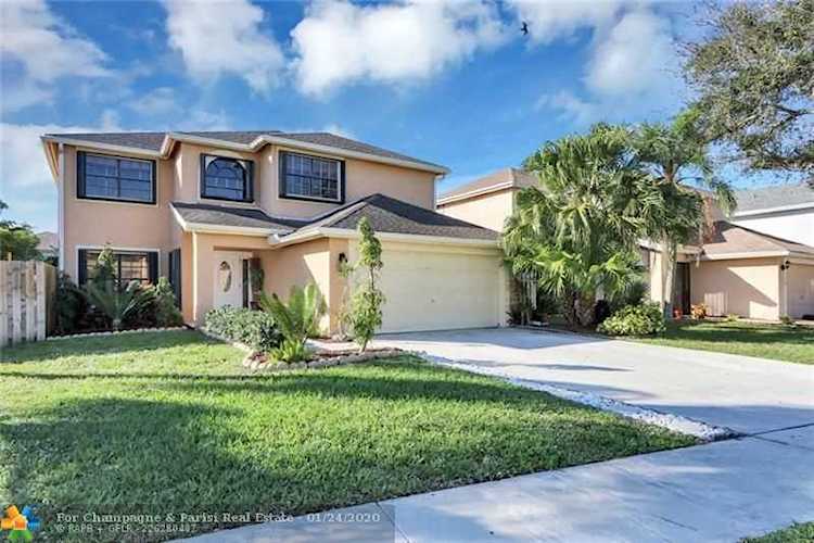 22933 Old Inlet Bridge Dr Boca Raton, FL 33433