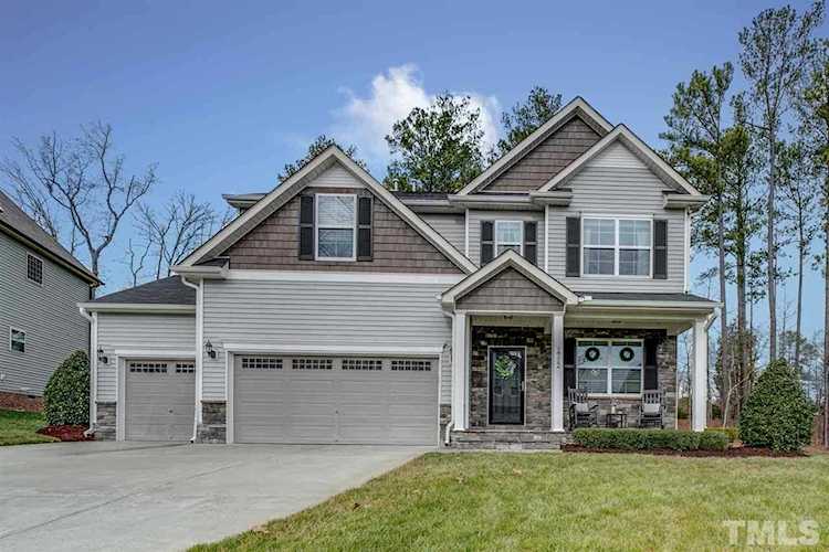 1712 Waddell Court Durham, NC 27703