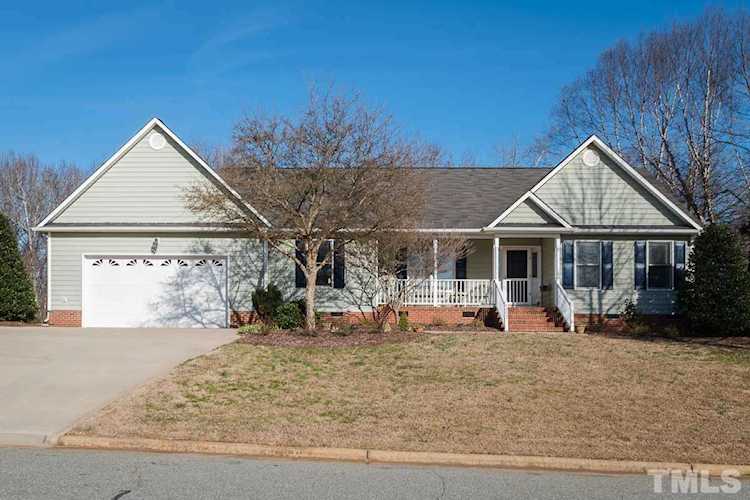 4003 Longmeadow Drive Mebane, NC 27302