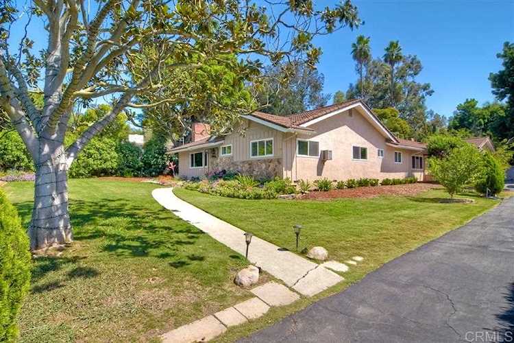 13327 Stone Canyon Rd Poway, CA 92064