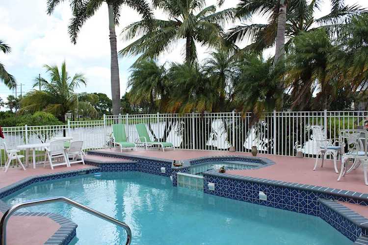 1823 Oak Berry Circle Wellington, FL 33414