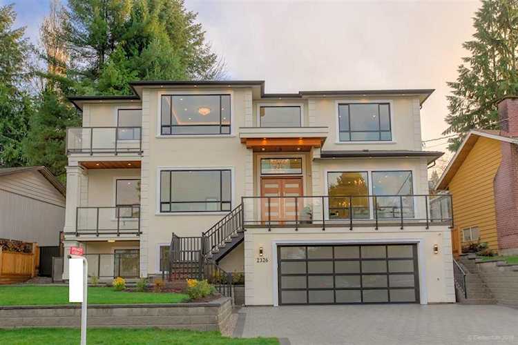 2326 Huron Drive Coquitlam, BC V3J 6Y6