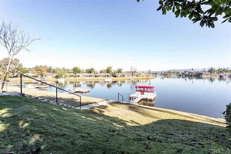 1467 Camino De Vela San Marcos, CA 92078