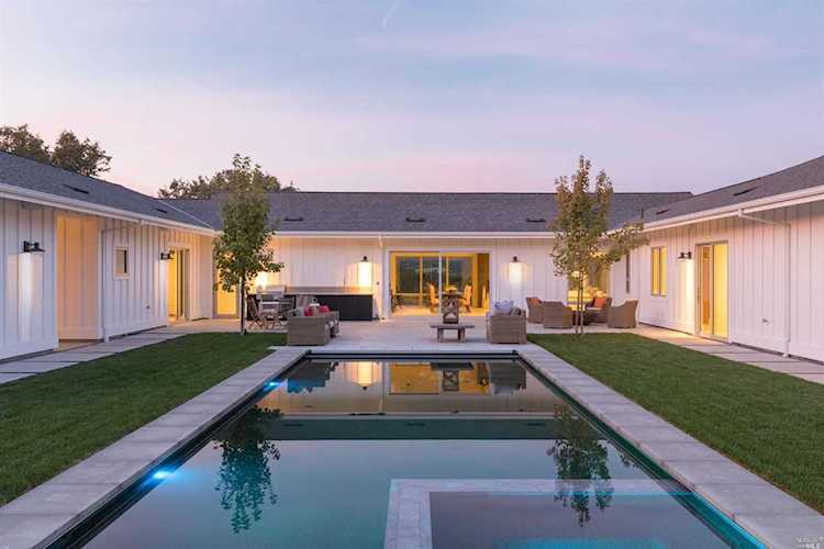 1100 Alexander Valley Road Healdsburg, CA 95448