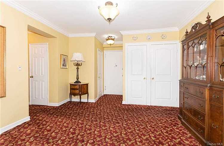 3755 Henry Hudson Parkway #6G Bronx, NY 10463