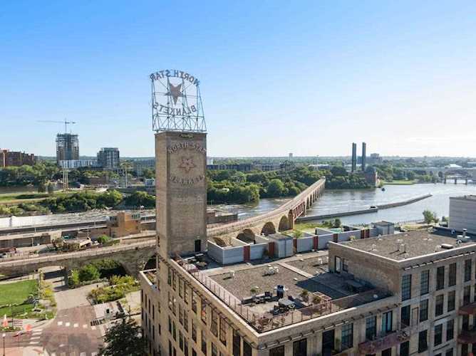 117 Portland Avenue #702 Minneapolis, MN 55401