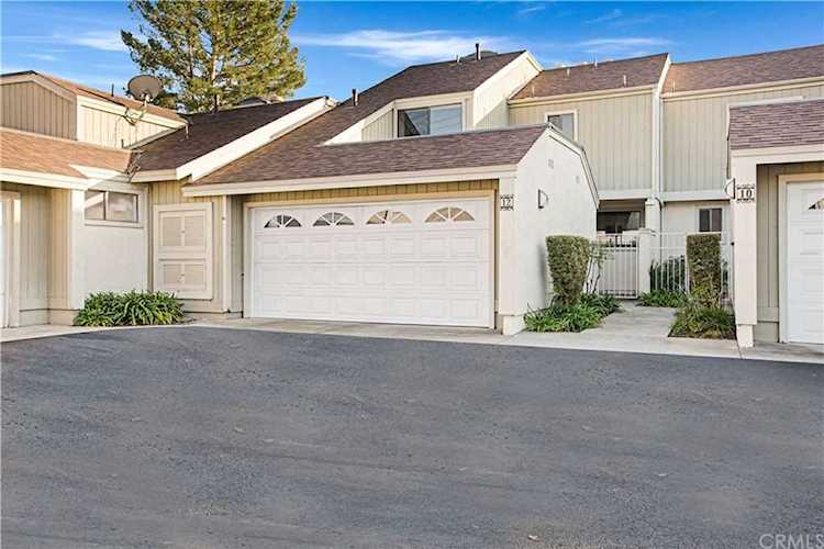 12 Sparrow Hill Lane Laguna Hills, CA 92653