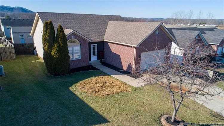 13238 Sunnybrook Dr Memphis, IN 47143