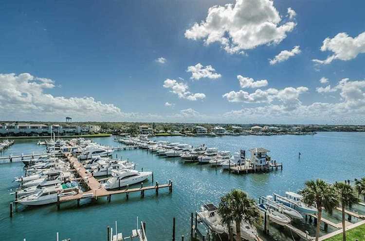 2539 Gary Circle #602 Dunedin, FL 34698