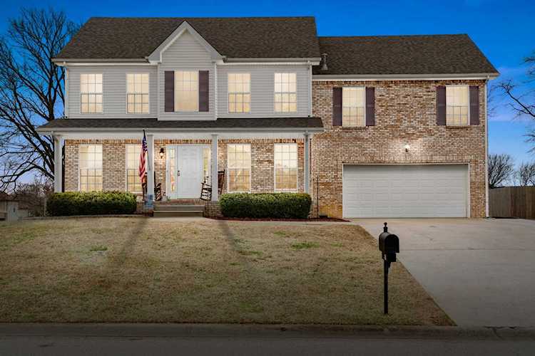 1405 Ambleside Dr Clarksville, TN 37040