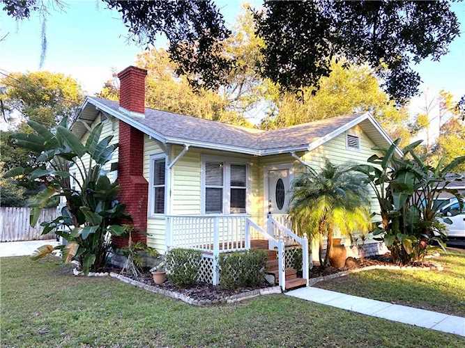 1910 Mae Street Orlando, FL 32806
