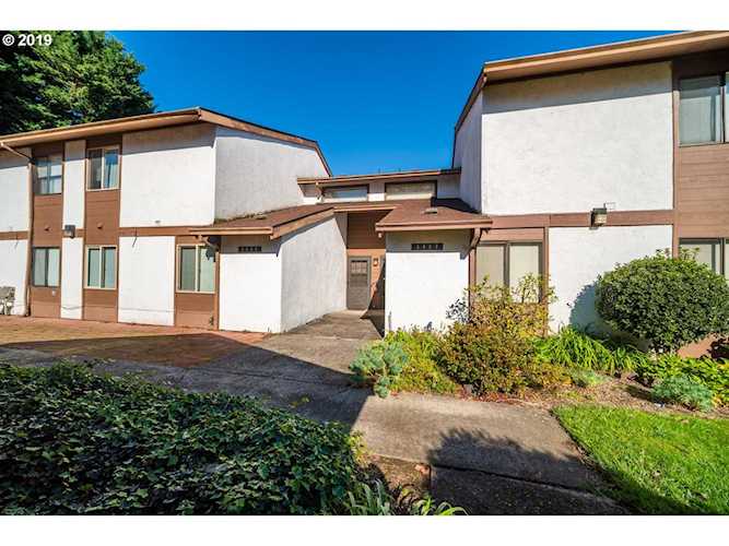 We Know Portland | 3405 NE 162nd Ave, Portland, OR, 97230 Photo 1
