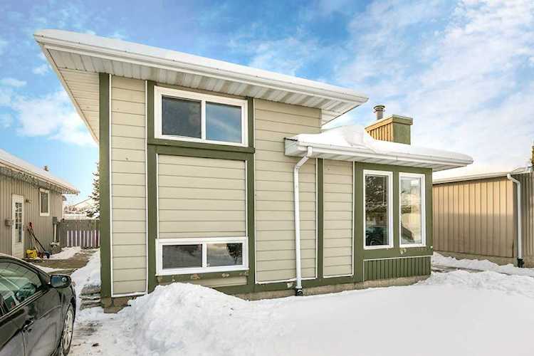 17915 98A Avenue Edmonton, AB T5T 3L3