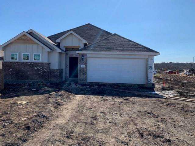 218 Clearlake Dr Hutto, TX 78634