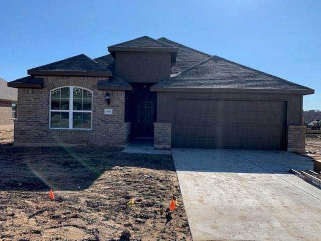 308 Clearlake Dr Hutto, TX 78634
