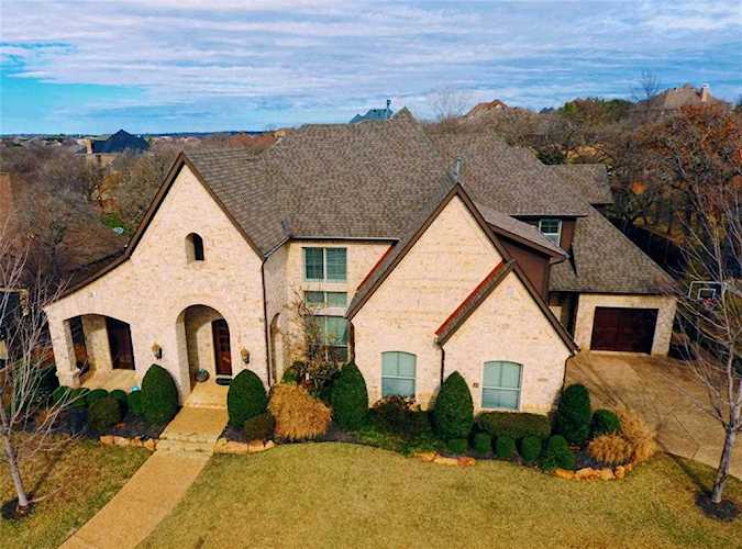 621 Meandering Woods Drive Keller, TX 76248