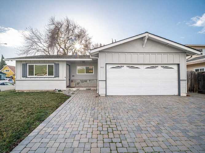 1460 Acadia Avenue Milpitas, CA 95035